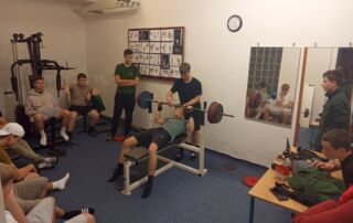 Benchpress na Školskom internáte